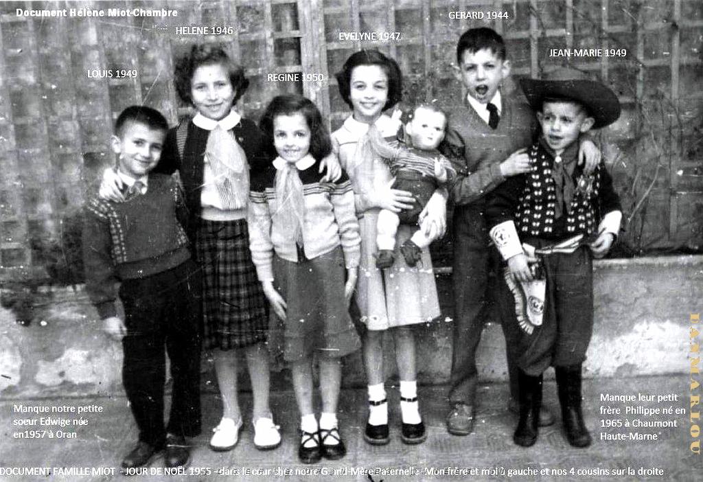 1955 12 25  Le jour de NOEL chez ma grand mere paternelle.JPG